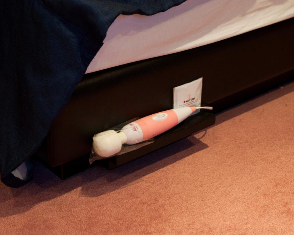 ม่านรูด